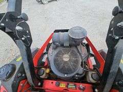 2019 Gravely Zero Turn Mower. Model# Pro-Turn 472. 72" Cutting Deck.