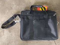 Laptop Carrying Cases incl. Gateway & Epson