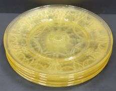 (Q) Yellow Depression Glass - Anchor Hocking Cameo Ballerina - Plates