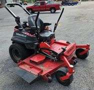 2019 Gravely Zero Turn Mower. Model# Pro-Turn 472. 72" Cutting Deck.