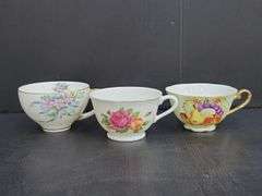 (Q) Vintage Bone China/Porcelain Teacups And Saucers Including Rossetti, Gayety And Lefton