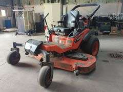 Kubota ZD 1211 Zero Turn Mower