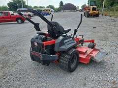 2019 Gravely Zero Turn Mower. Model# Pro-Turn 472. 72" Cutting Deck.