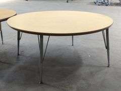 Cornell 4' Round Adjustable Tables