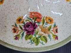 (Q) Floral Patterned Ceramic Three Piece Fondue Set