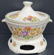 (Q) Floral Patterned Ceramic Three Piece Fondue Set