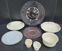 (Q) Vintage Plates, Bowls, And Mini Easter Baskets