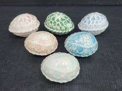 (Q) Decorative Glazed Ceramic Easter Eggs