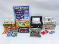 Large Lot Of Die Cast Cars / Hot Wheels / NASCAR / Ertl & More