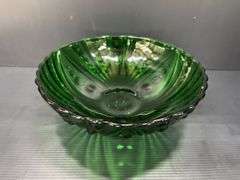 (Q) Anchor Hocking Emerald Green Glass Burple Footed Bowls