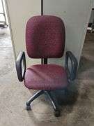 (6) Various Style Office Chairs.