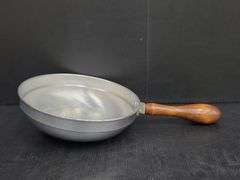 (Q) Vintage West Bend Aluminum Serving Bowls And Silent Butler
