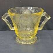 (Q) Yellow Depression Glass - Hazel-Atlas Florentine - Cups & Glasses