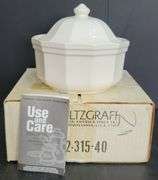 (Q) Pfaltzgraff Heritage White Covered Casserole Dish