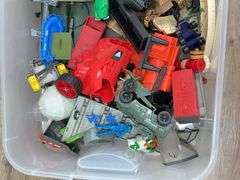 Large Lot Of Vintage Toys / Action Figures / Parts & Accessories