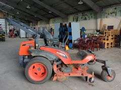 Kubota ZD 1211 Zero Turn Mower