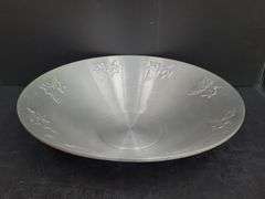(Q) Vintage West Bend Aluminum Serving Bowls And Silent Butler