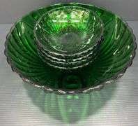 (Q) Anchor Hocking Emerald Green Glass Burple Footed Bowls
