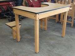 Therapeutic Modalities/ Whirlpool Table w/ Seats