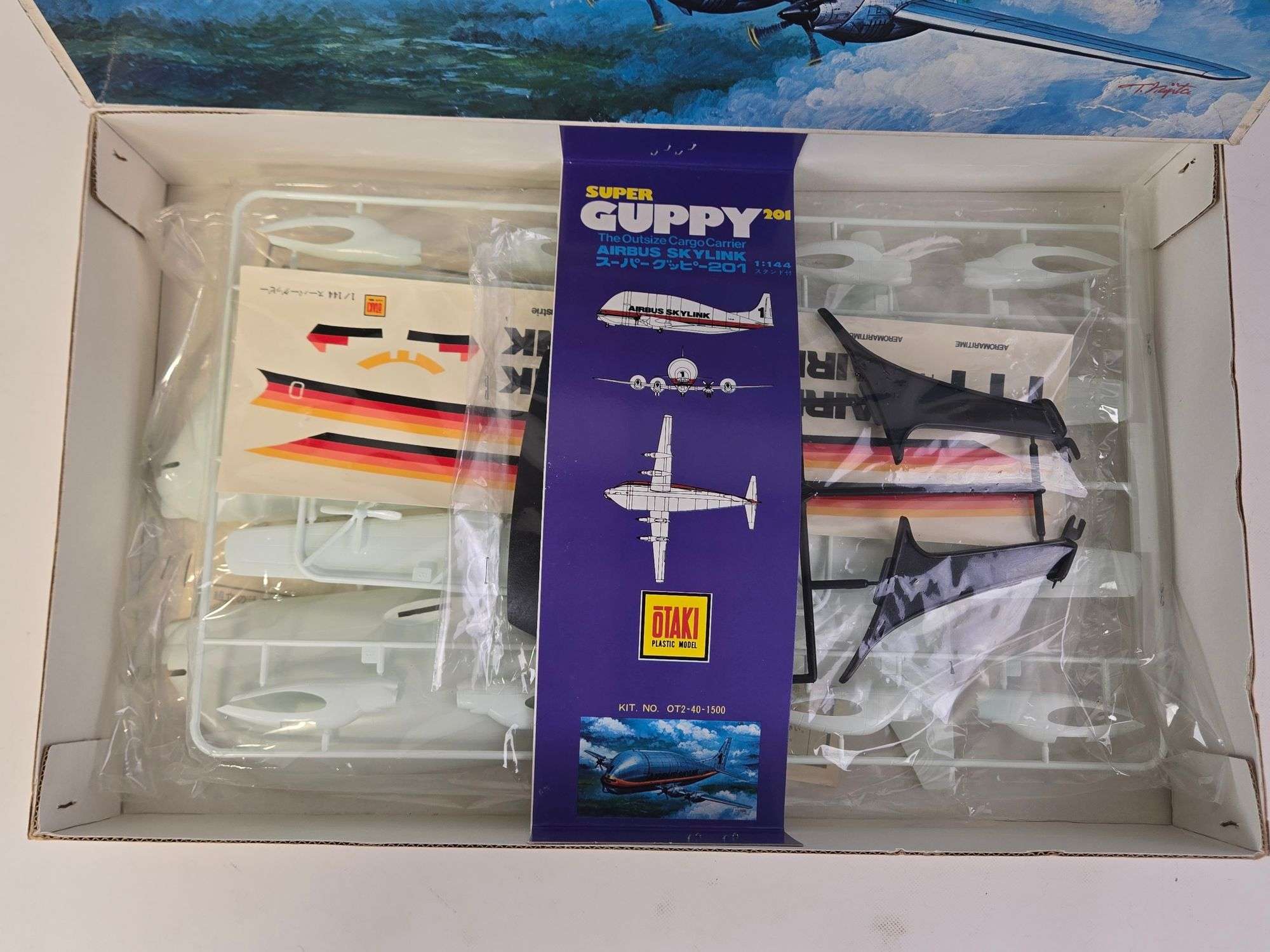 1/144 Scale Otaki Super Guppy Airbus Skylink Cargo Aircraft Model