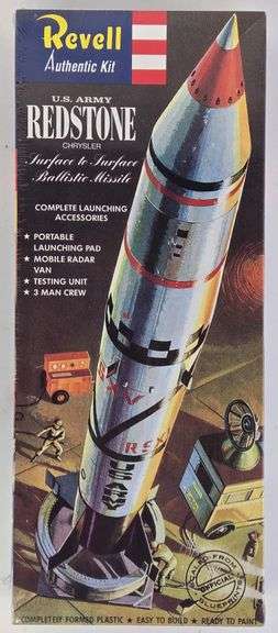 1/110 Scale Revell U.S. Army Redstone Chrysler Ballistic Missile Model Kit - Sealed