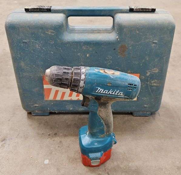 Makita 3/8" 12V Cordless Drill & Battery Model#6270D