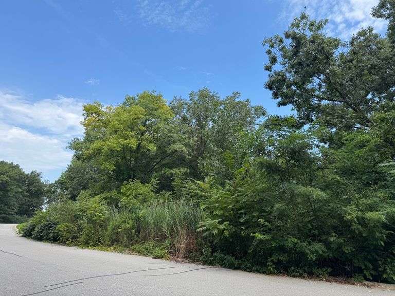 Lot 43- 710, 712, & 714 Ketill Trace, Crown Point, IN - 0.86 Acre Lot