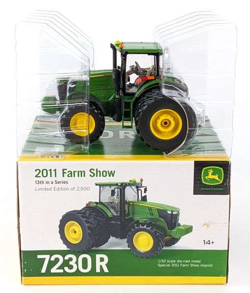 1/32 Ertl John Deere 7230R Tractor 2011 Farm Show 1 of 2500