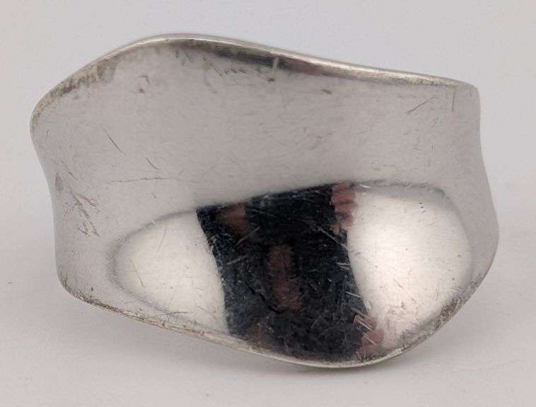 Sterling Modernist Wave Ring
