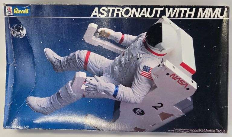 Revell Astronaut with MMU Model Kit