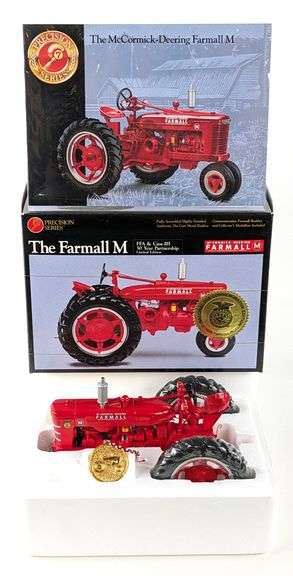 1/16 Ertl Farmall M Precision Series #7 National FFA Commemorative Edition