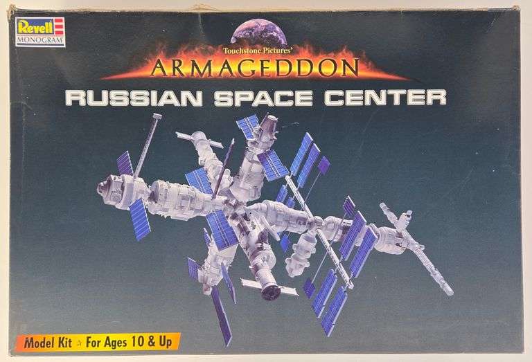 1/144 Scale Revell Armageddon Russian Space Center Model Kit