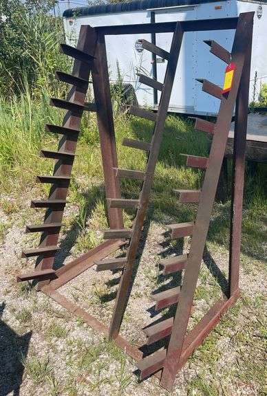 Industrial Metal Pipe Rack