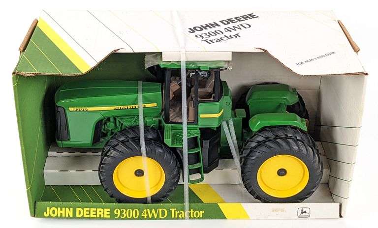 1/16 Ertl John Deere 9300 4wd Tractor