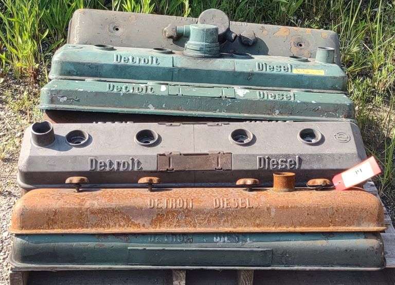 Detroit Diesel Engine Valve Covers