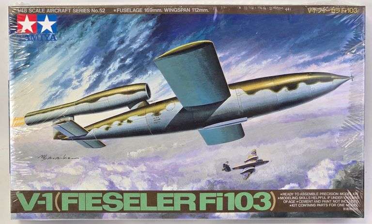 1/48 Scale Tamiya V-1 Fieseler Fi-103 Buzz Bomb Aircraft Model Kit - Sealed