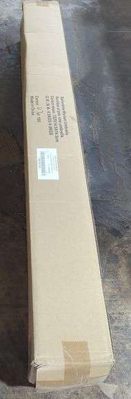 (U) Ballantine Market umbrella in box. Approx 132x14.5x 14.5 cm.