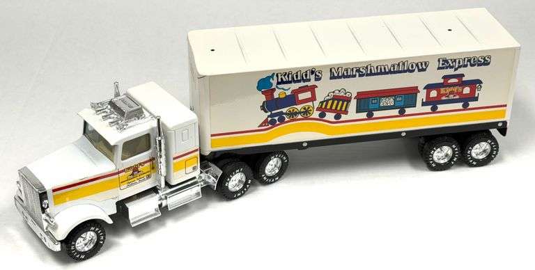 NYLINT Kidd's Marshmallow Express Ligonier,IN Pressed Steel 18-Wheeler