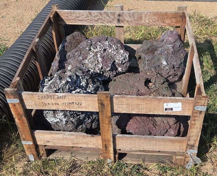 Slava Pack Rocks (C) Pallet of Large Black Lava Rocks - Kraft Auction Service, LLC