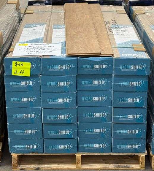 569 SqFt Hydroshield Hatcher's Creek 12mm Textured Laminate Flooring