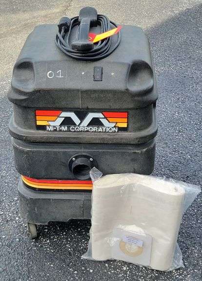 Mi-T-M Corporation Wet/Dry Vacuum Model MV-1300-0MEV