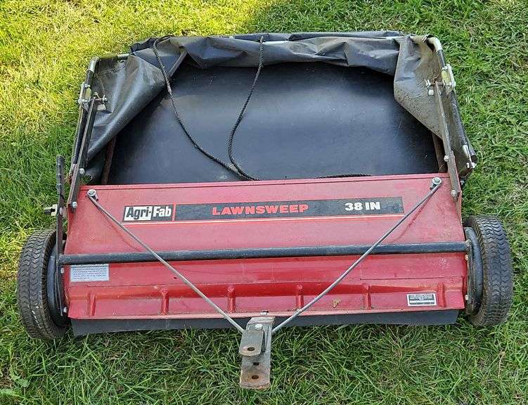 Agri-Fab Lawnsweep 38" Model#44-0173-0274