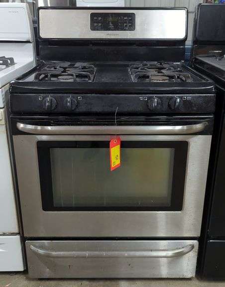 Frigidaire Black/Stainless Steel 4-Burner Gas Range