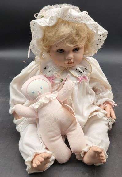 (L) Pauline's Limited edition Dolls - " Carly" and " Kerry" in the box.