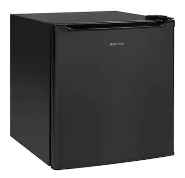 Hotpoint Black Compact Mini Refrigerator