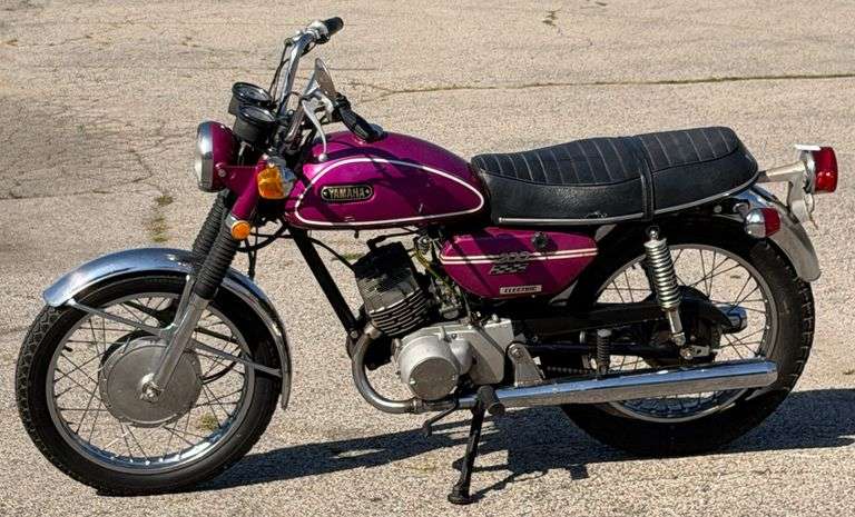 1971 Yamaha CS3 Popsicle Purple Motorcycle