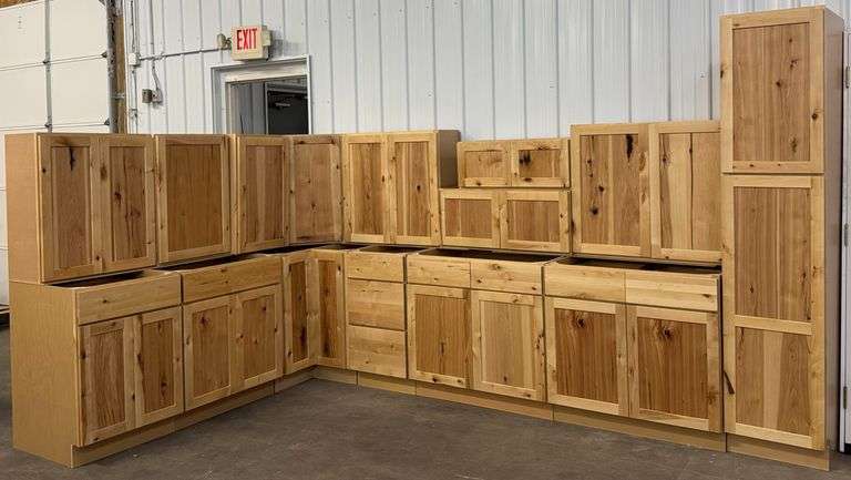 15pc Frontier Shaker Solid Wood Premium Kitchen Cabinet Set
