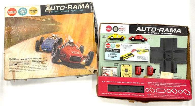 Vintage Gilbert American Flyer #19094 Auto-Rama Mini Racing Slot Car Set