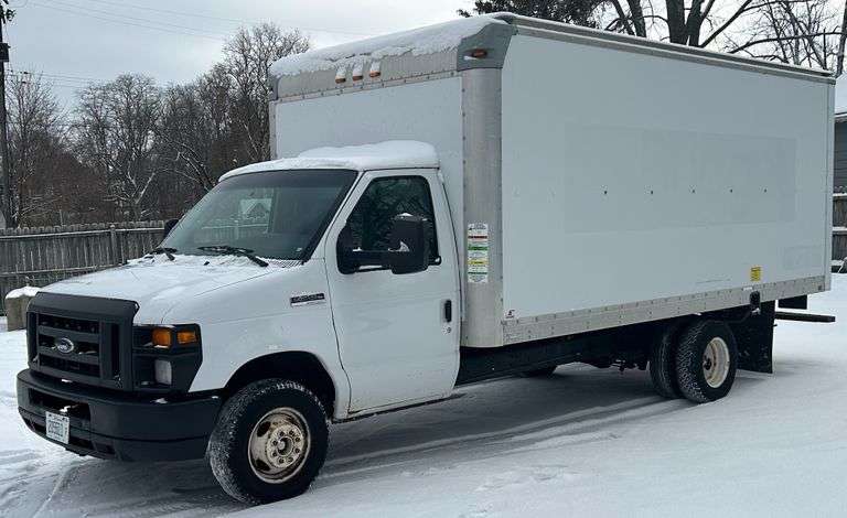 OLO Rental Company Liquidation  Auction - Rockford, IL