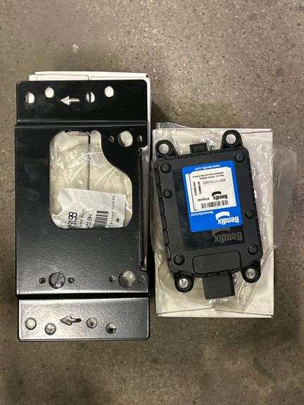 Bendix Front Radar Bracket Kits - Kraft Auction Service, LLC